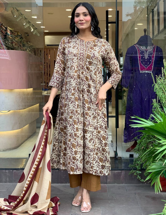 Women’s Floral Dabu Print Cotton Kurti Pant & Dupatta Set